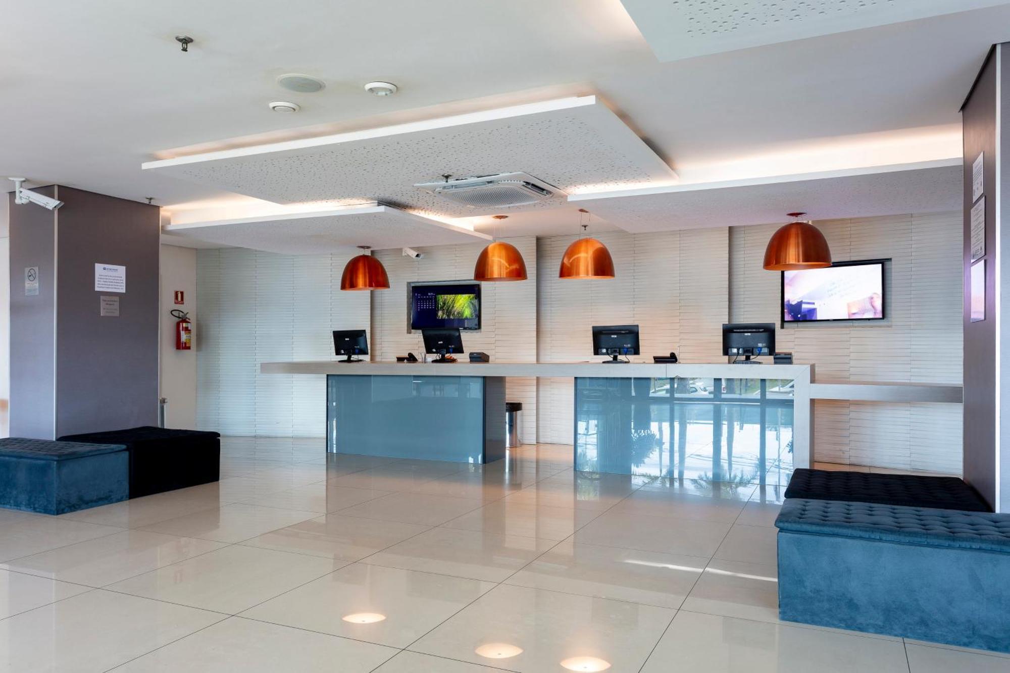 Wyndham Hangar Aeroporto Hotel