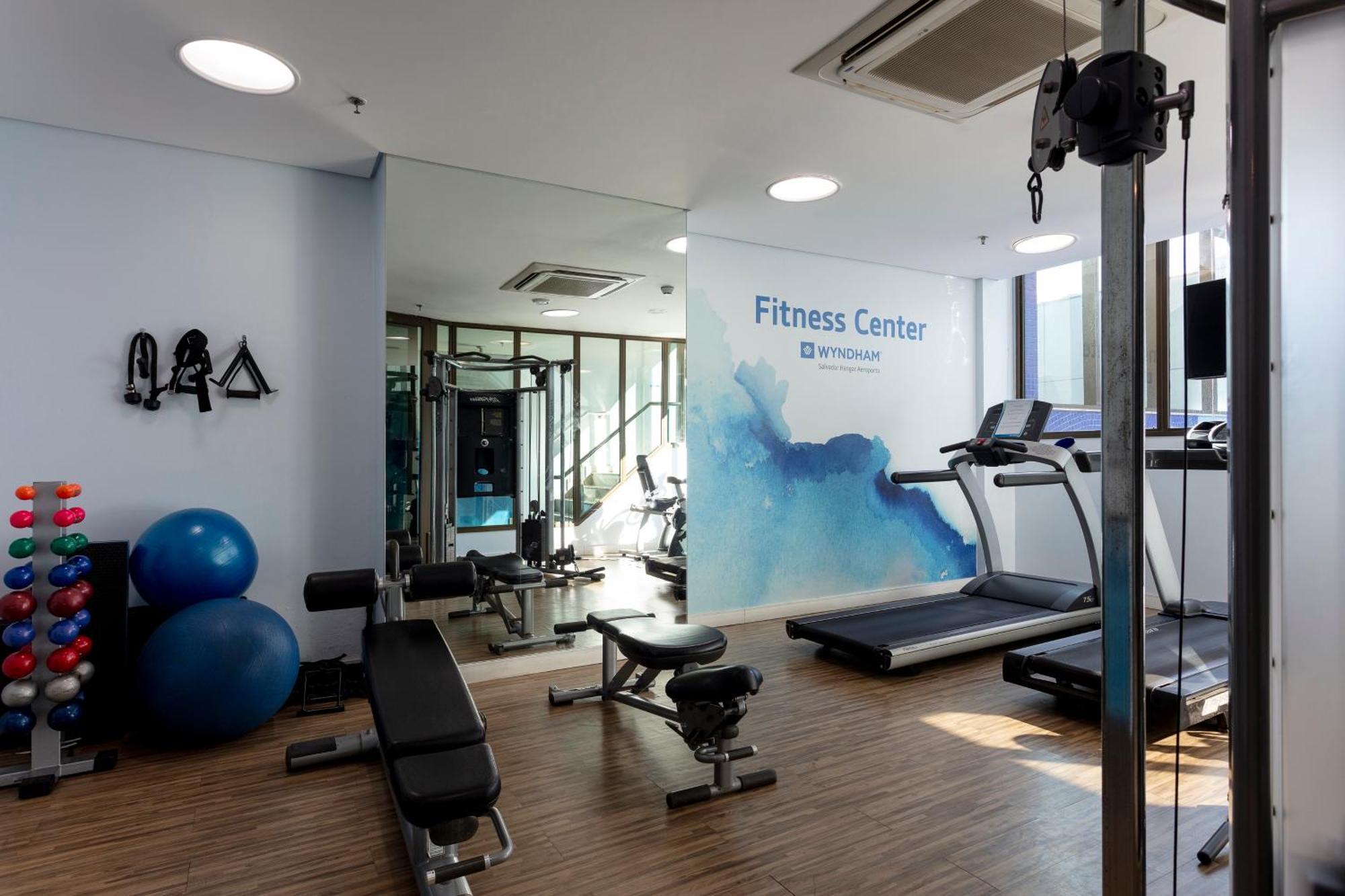 Hotel Wyndham Hangar Aeroporto 4*