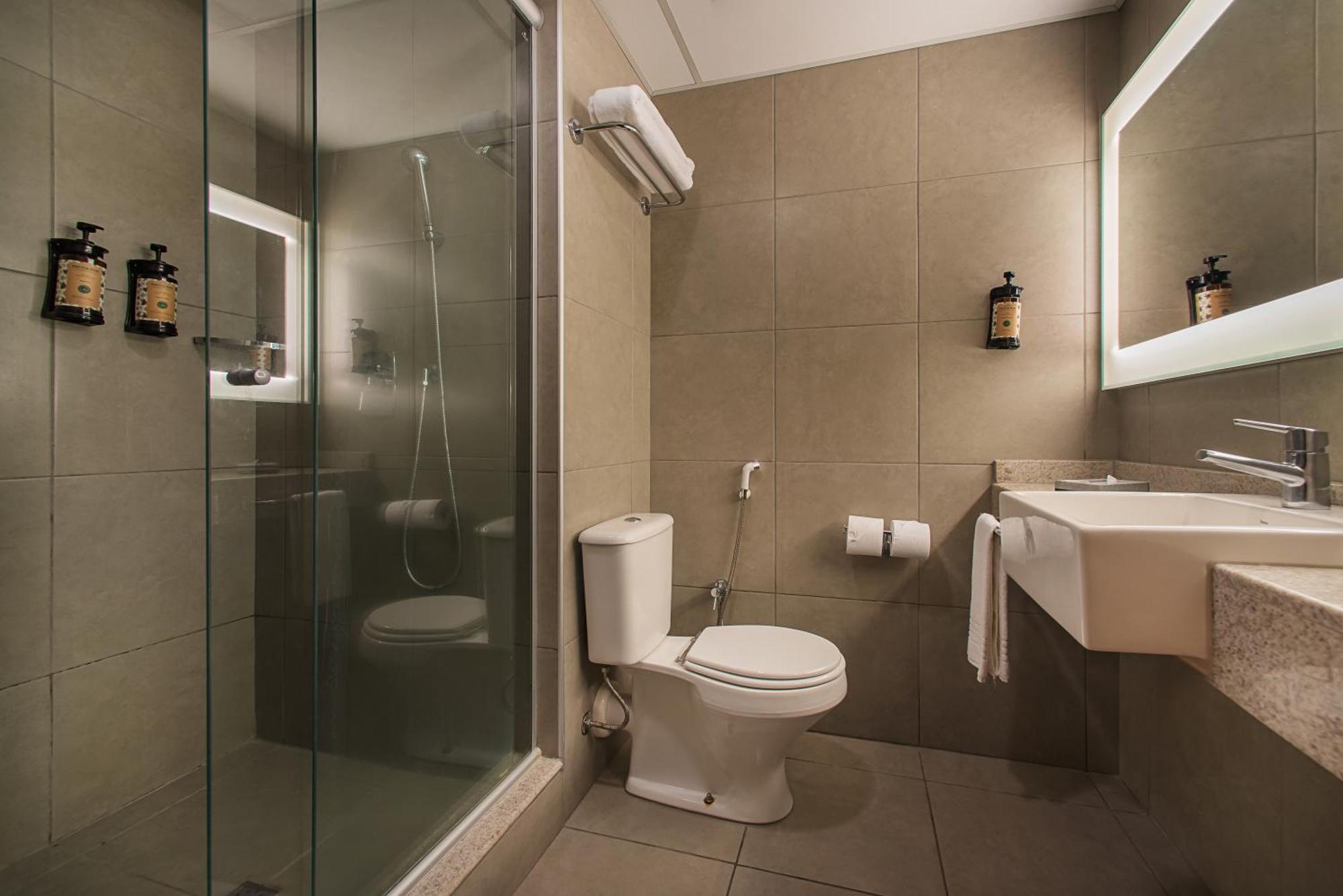 Wyndham Hangar Aeroporto Hotel 4*